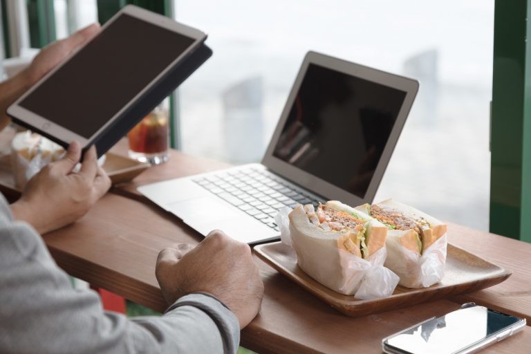 デバイスごとの利用率から見るレスポンシブ対応の方向性