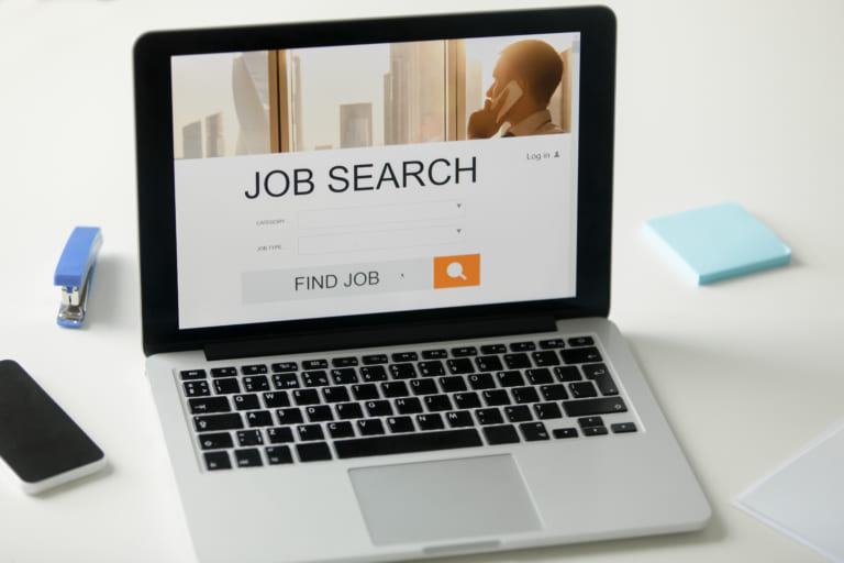 自社の求人情報を掲載！Googleの「しごと検索」がリリースされました