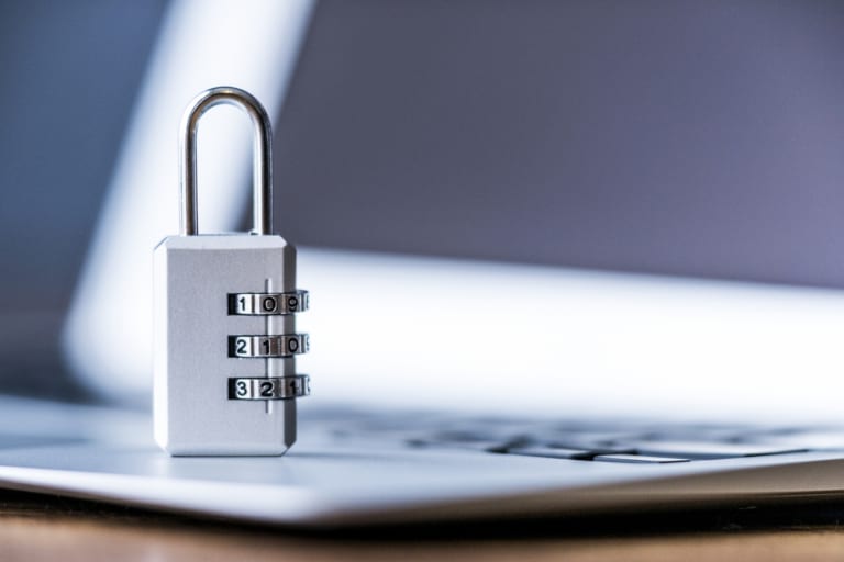 ホームページを狙うハッキングについて企業が知っておくべきこと