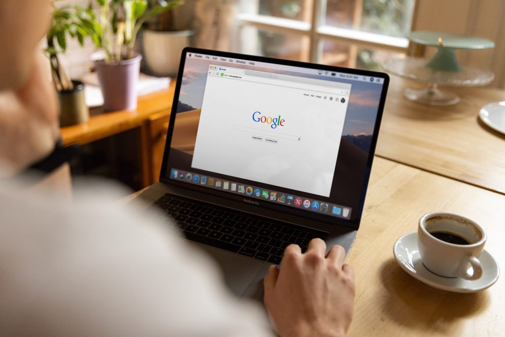 ホームページのSEO対策に関する情報の信憑性を確かめる方法